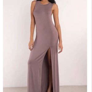 Tobi Taupe High Slit Ling Sleeveless Dress